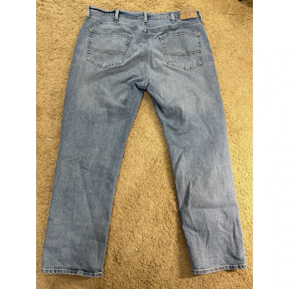 Levis Signature Gold Jeans Men 38x28‎ Athletic Medium Blue Denim Tapered Leg